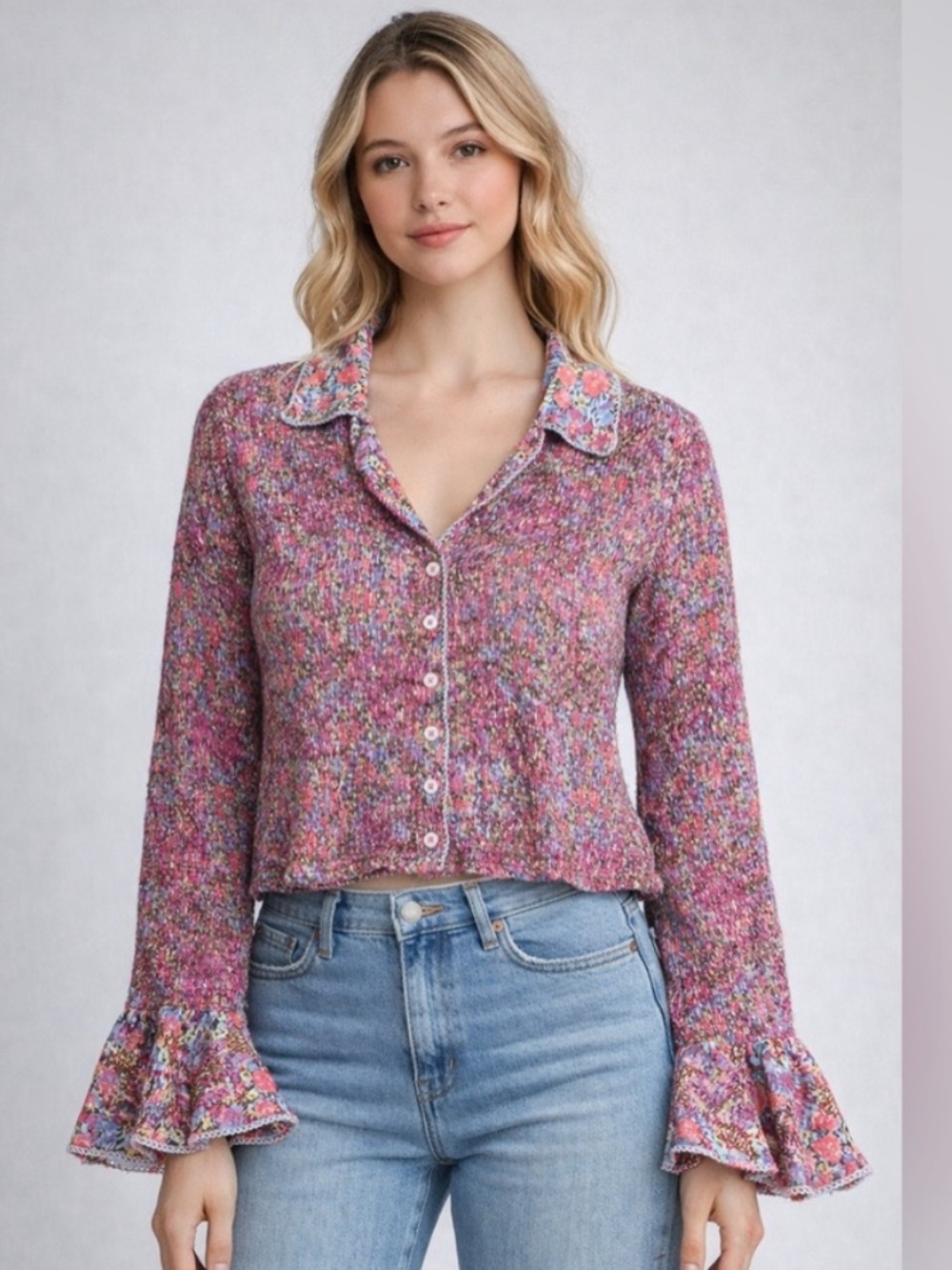 Free People Cropped Pink Floral  Button-Front w/Bell sleeves Size M Excellent!